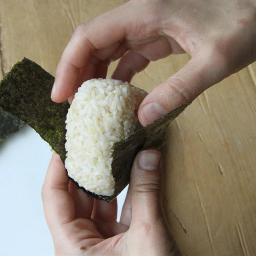 How to make onigiri